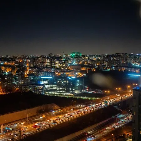 Skyland - 32nd Floor Luxury Studio Istanbul
